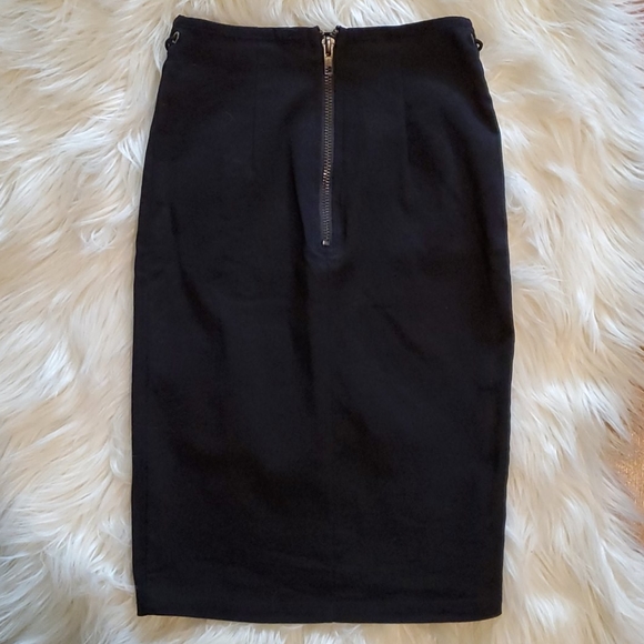 Black Spandex Tied Skirt - Picture 4 of 4